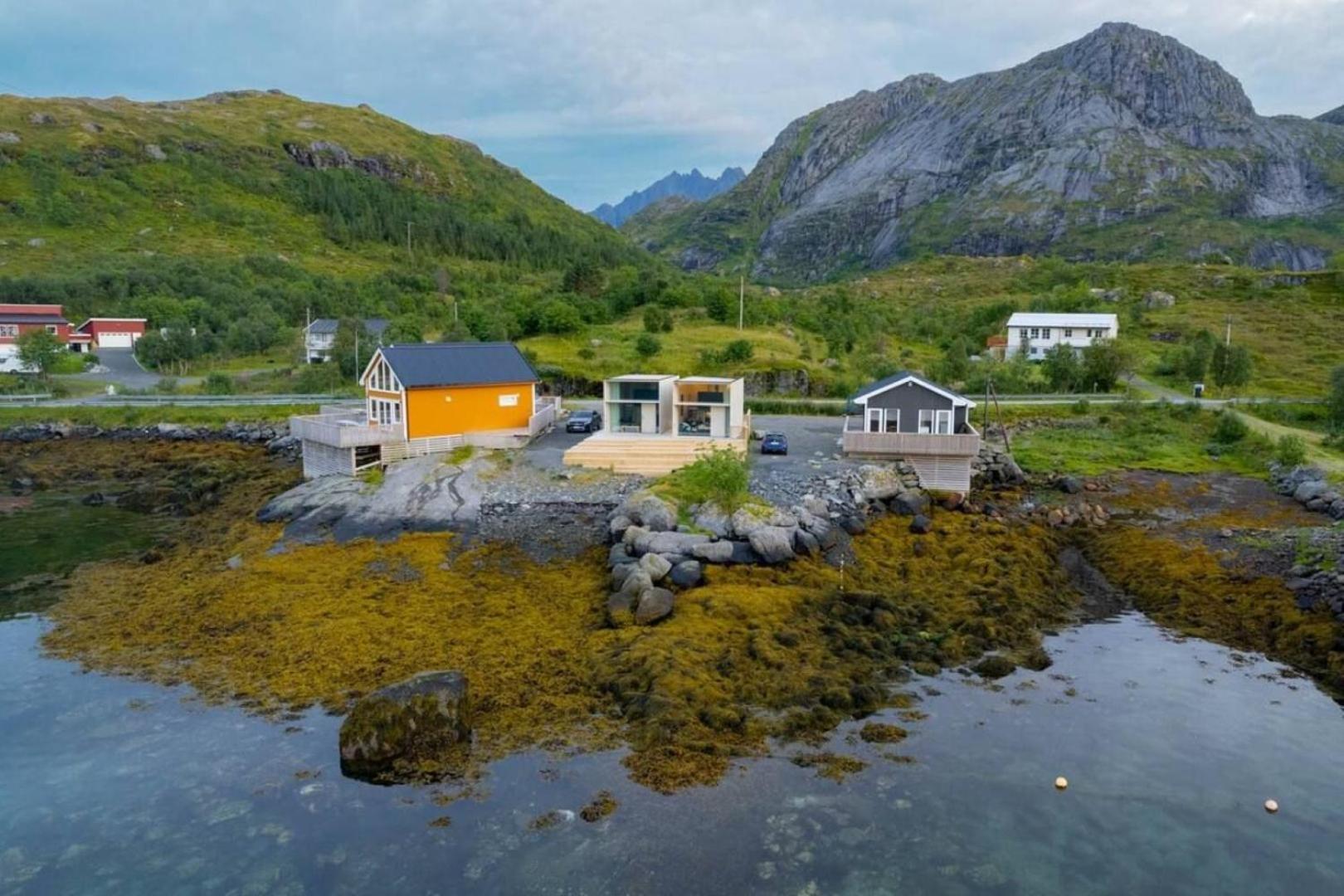 Oceanview Mini-house - Stunning Views Ramberg